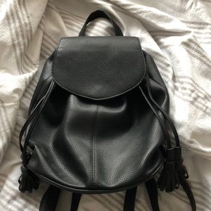 zara basic backpack